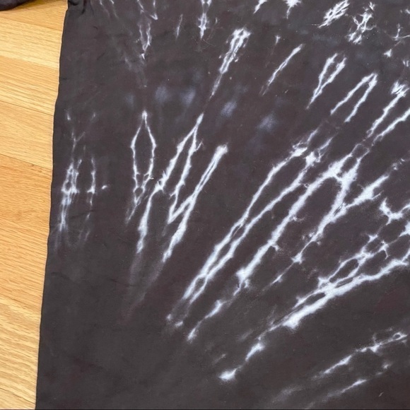 Tie dye tshirt x-ray bones skeleton lightning tshirt S spooky Halloween - Picture 3 of 6